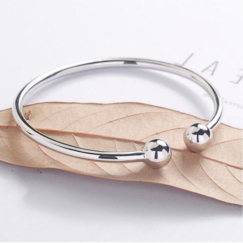 

Стильные браслеты: Браслеты-наложницы и дизайны «Метеоритный дождь» — Идеальный подарок для мамы