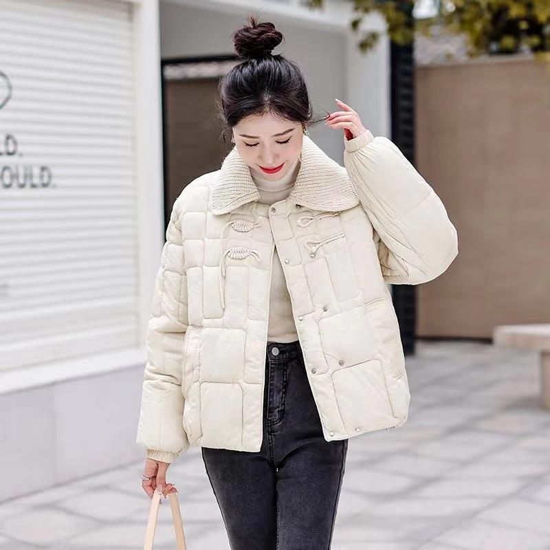 New Fashion Shot Knitted Lapel Down Cotton-padded Jacket Women Short Small New European Goods Chinese Plate Buckle Coat