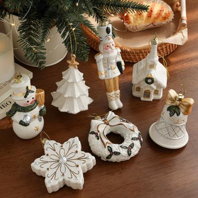 Christmas Ornaments White Plastic Tree/Snowman/Bell/Snowflake/Nutcracker Christmas Tree Ornament for Xmas Home Decor