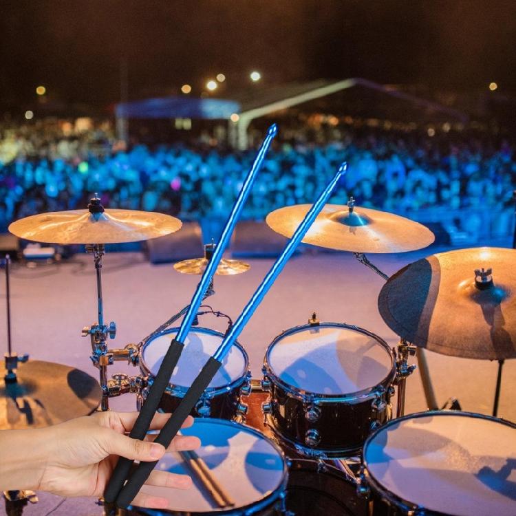 High Performances Drum Sticks Aluminum Construction Antislip Precisions Balanced Suitable for Various Music Styles