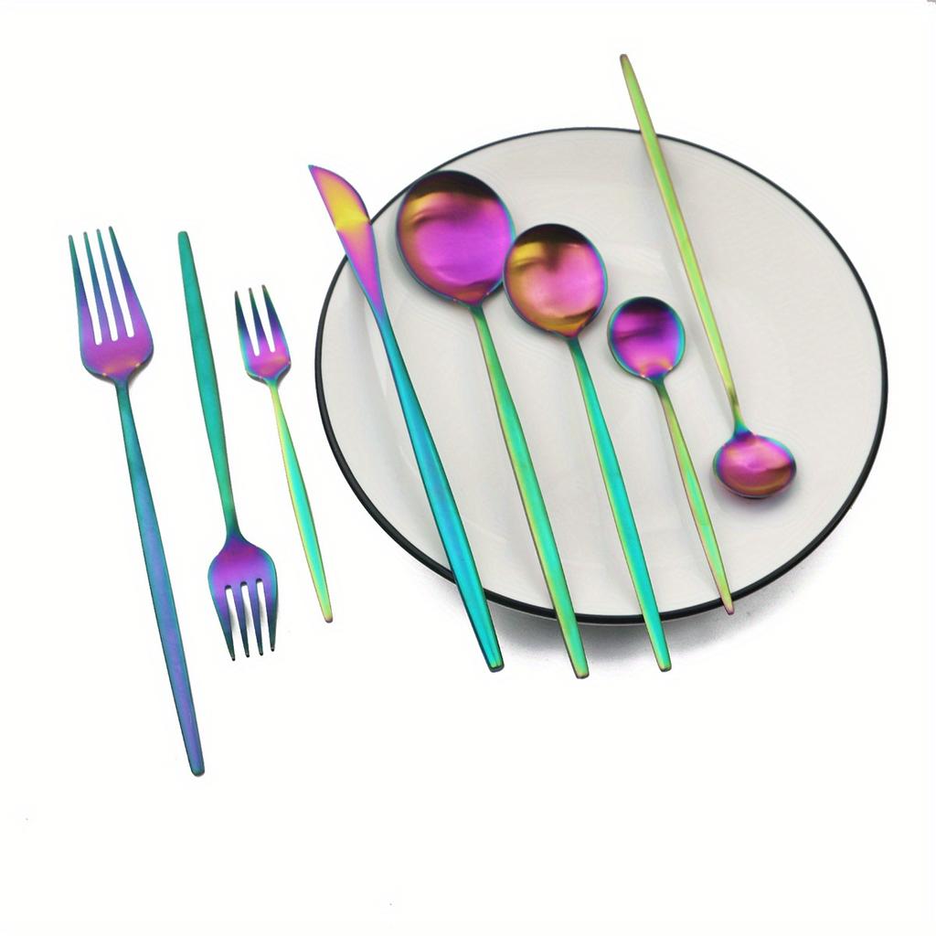 Set de tacâmuri din oțel inoxidabil premium din 32 de piese - MatteCutlery pentru 4 Vesela durabilă, rezistentă la rugină, pentru casă