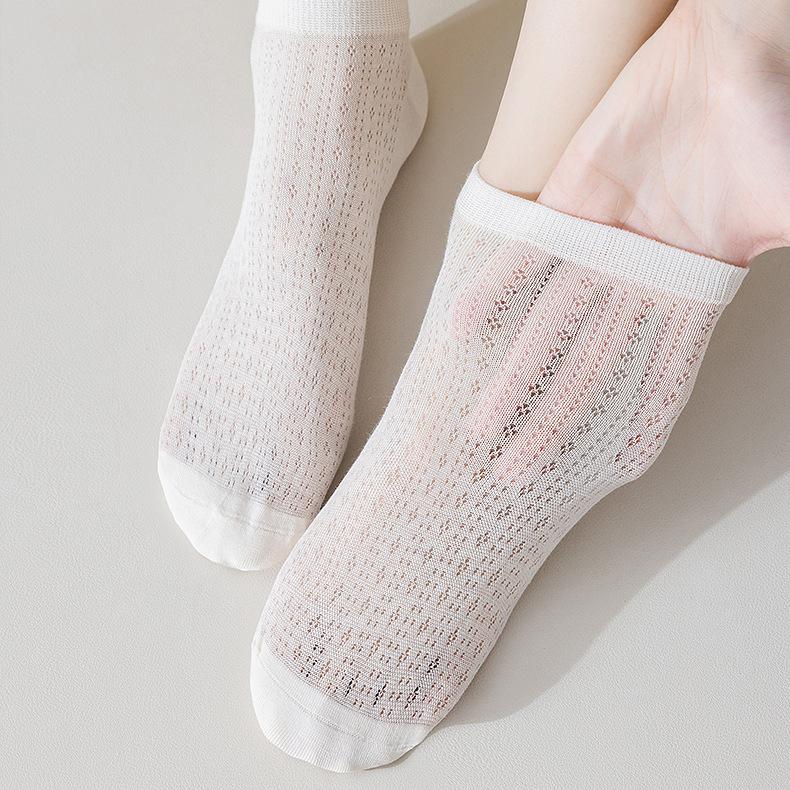 5 Pairs Women's Spring and Summer Boneless Ear Lifting Thin Sweat Non-slip Non-shedding Boat Socks