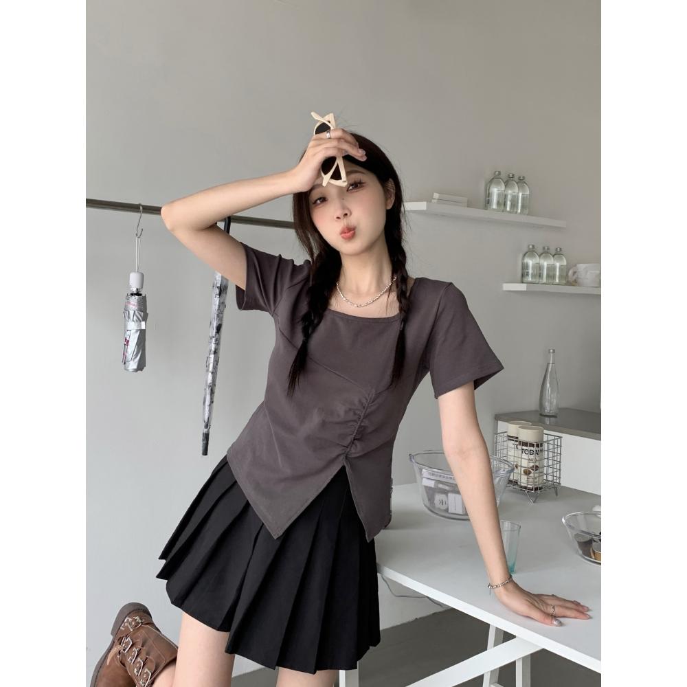 Irregular Square Collar Short-sleeved T-shirt for Women In Summer New Style for Flesh Covering and Short Shoulder Top