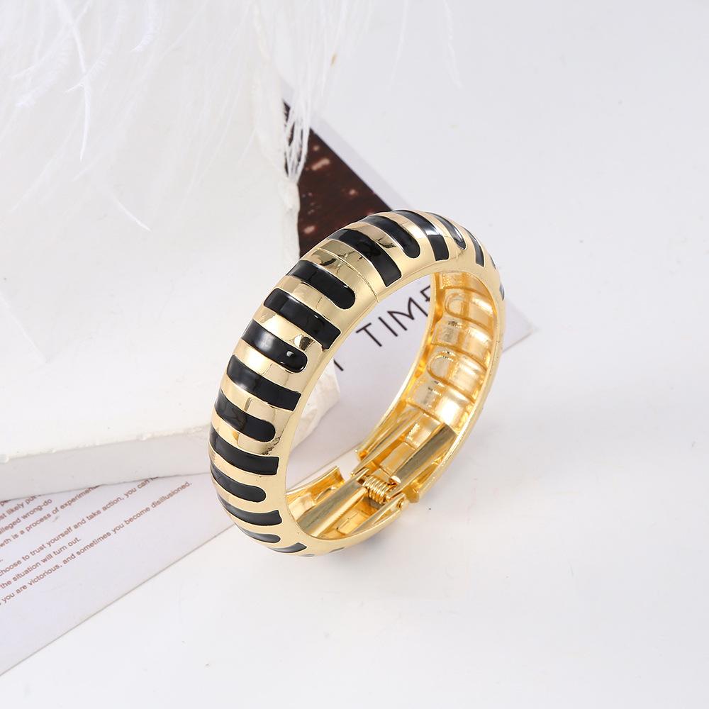 DIEZI 12 Colors Bohemian Enamel Cuff Bangles Hip Hop Geometric Irregular Gold Color Metal Wide Bracelet For Women Men Jewelry