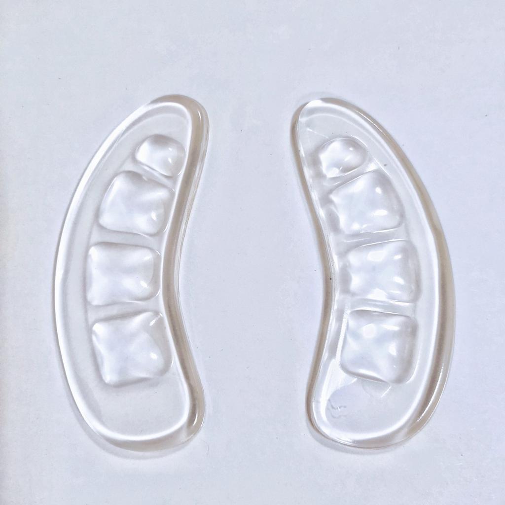 Shoe Pads for High Heels Anti-Slip foot pads for Sandals Anti-wear feet Silicone Heel Protectors for Womens Shoes heel protector