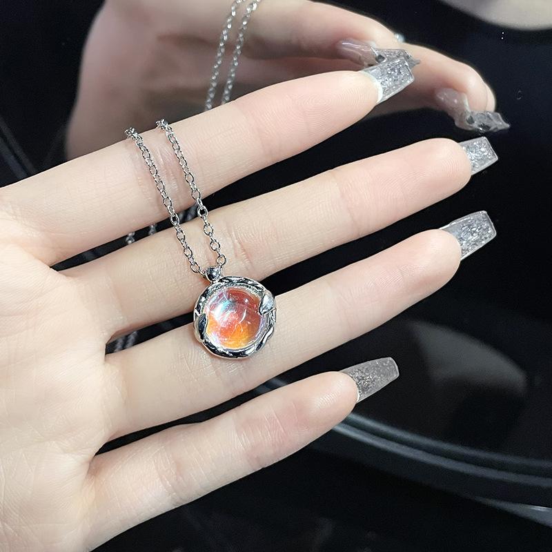 Niche Design Cold Wind Moonstone Personality Simple Fashion Necklace Gemstone French Collarbone Chain Female Tide Han
