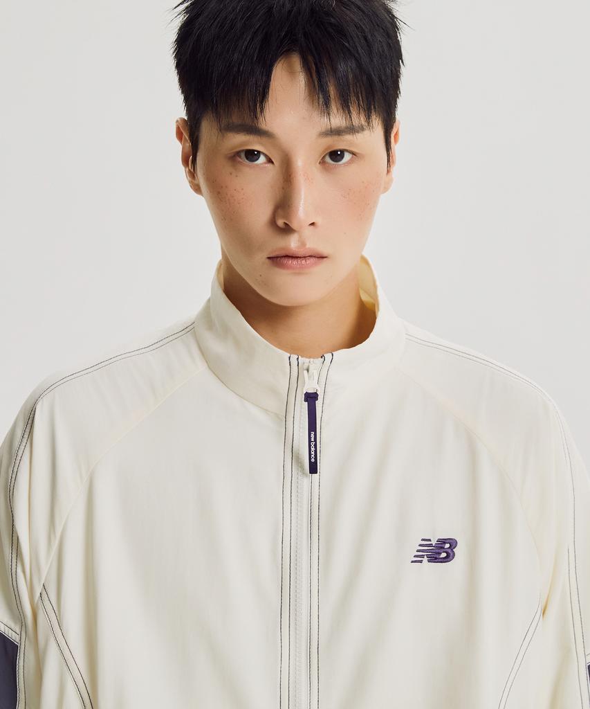 New Balance Nbnag31833 / Uni Escape Stand Neck Warm-Up Jacket (Ivory)