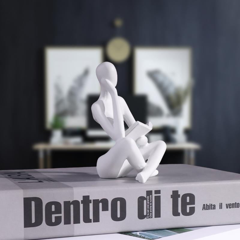 Abstrakte kleine Mann liest Buch Skulptur, Harz Mini-Figur, Heimdekoration für Schlafzimmer, Wohnzimmer und Arbeitszimmer