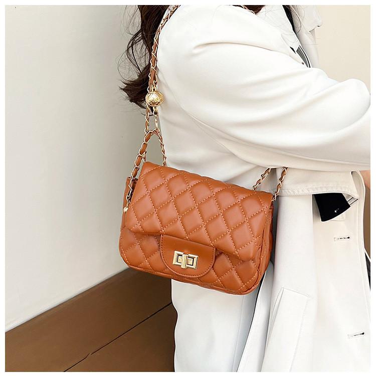 Simple And Stylish Women's Messenger Bag With Grid Pattern And Chain Strap