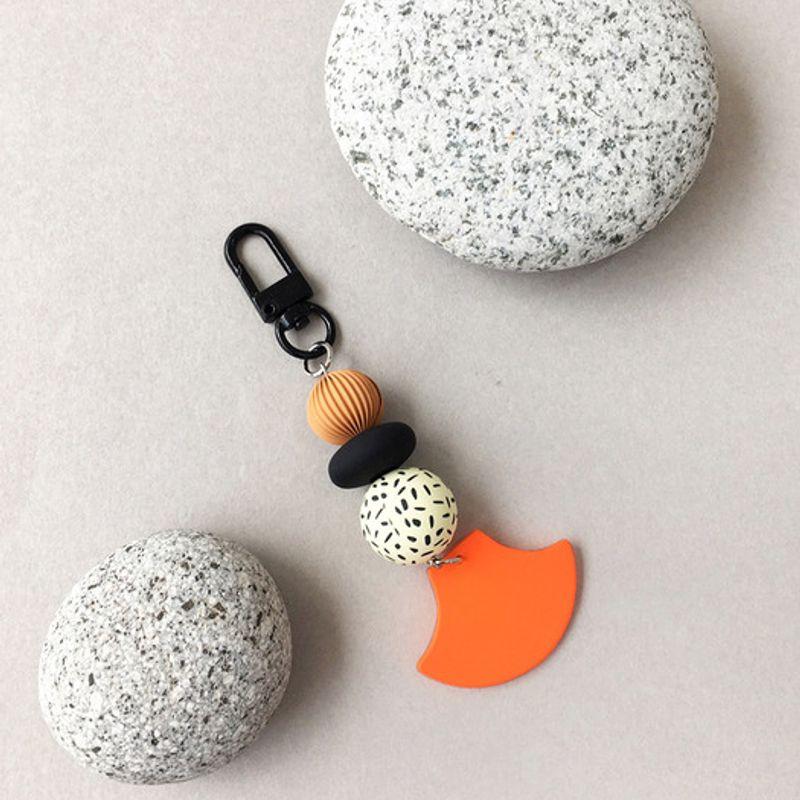 

SATTCHI OR FAN BALL KEY RING Orange Fan Unique Ball Decoration Key Ring orange