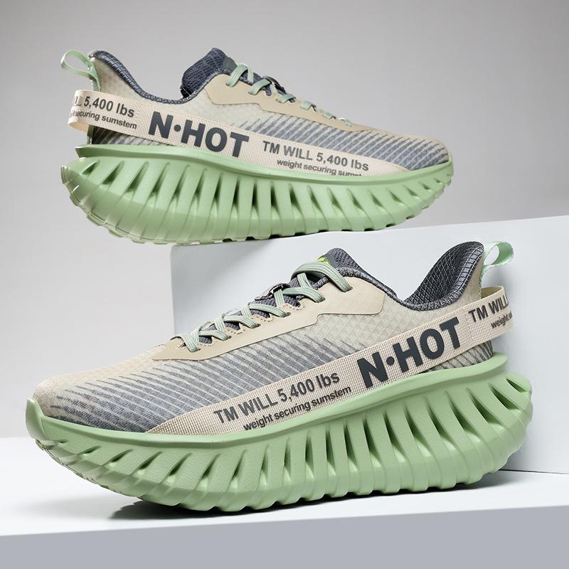 New Summer Fashion Couple Casual Sports Shoes Breathable Special-shaped Bottom Large Size Running Shoes Men