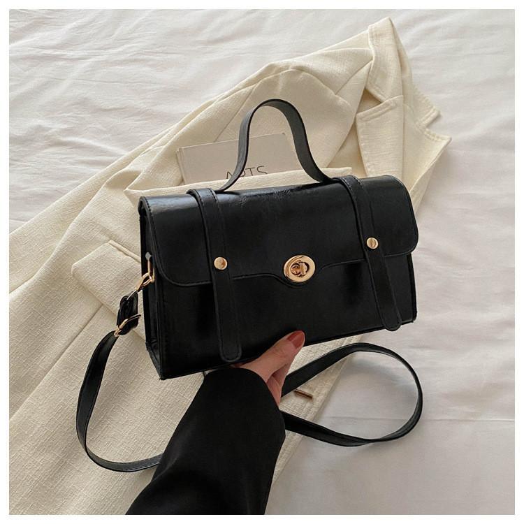Stylish Retro Korean Style Solid Color Vintage Handbag 2024 Winter New Texture Bag чёрный