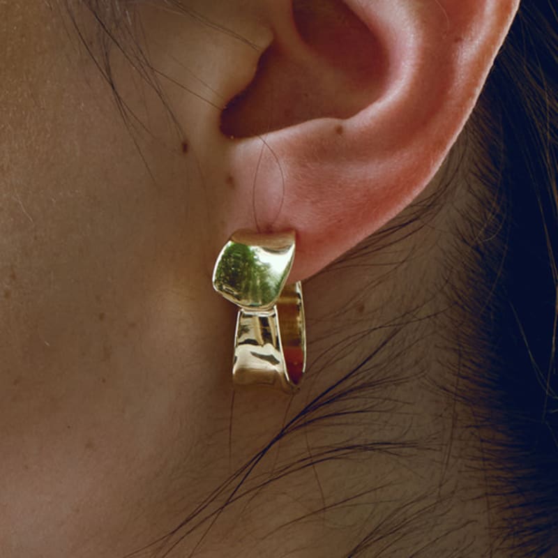 cellmute PETAL ROUND EARRING(2COLOR)