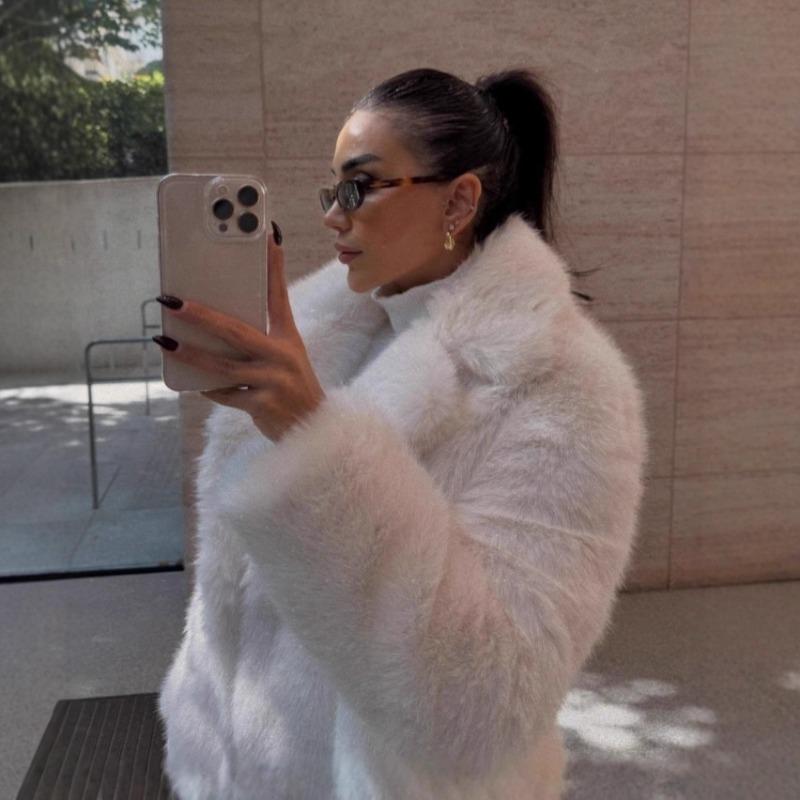 Spice girl high temperament imitation fur environmentally friendly fluffy short coat warm loose versatile fashion new winter girl