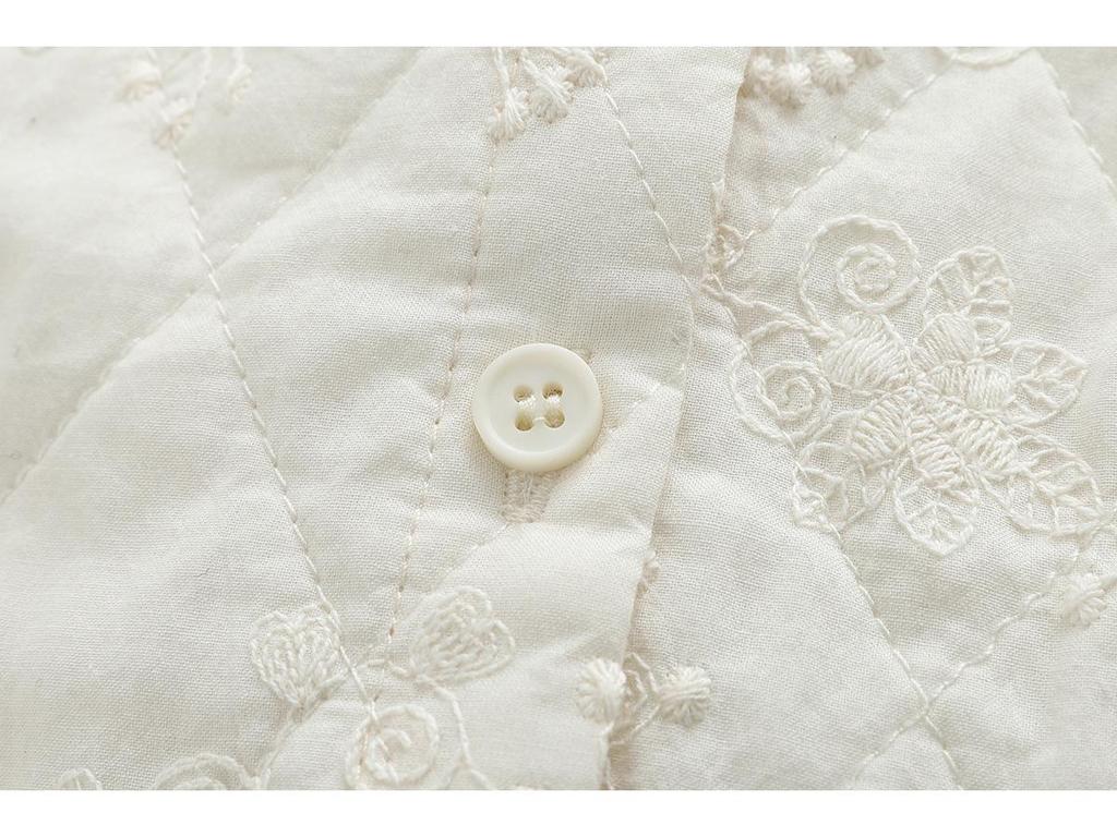Women's Retro Lace Trim Jacquard Long Sleeve Quilted Shirt - Winter 2025 Edition