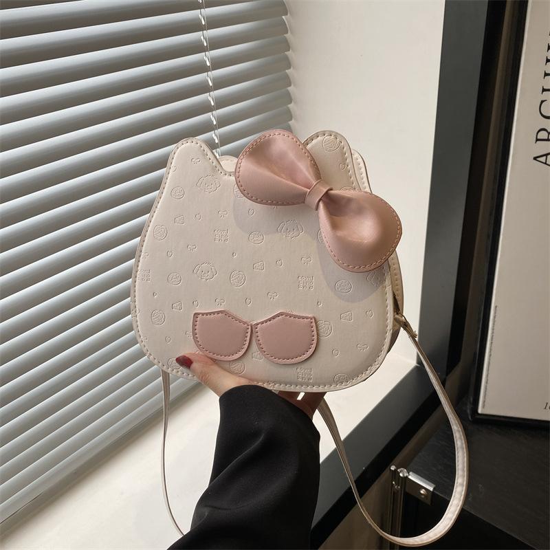 In Stock, New One-shoulder Messenger Women's Bag, High-end Textured Pendant, Simple and Cute Girl Pink Cartoon Bag In Summer.