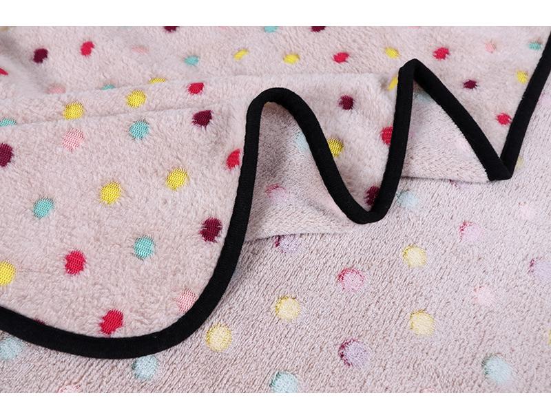 Flannel Pet Blanket for Dogs and Cats - Warm, Suitable for All Seasons