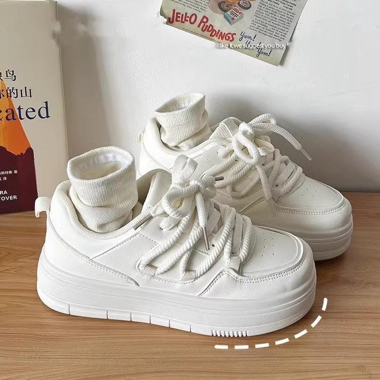 

Нишевые дышащие туфли на толстой подошве, маленькие белые туфли для женщин, новые популярные студенческие универсальные спортивные туфли, кеды, тренд весна-осень 2025 40 белый