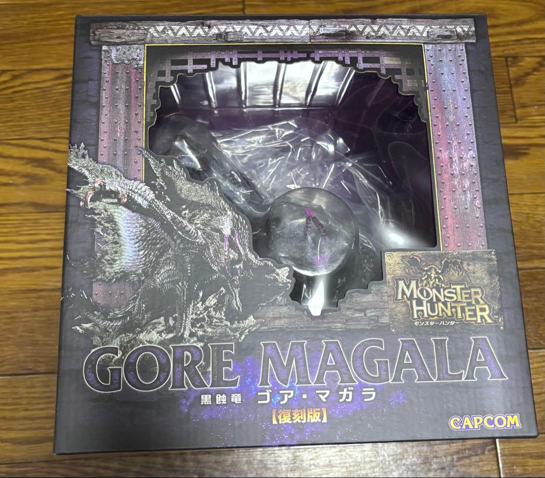 

[USED] Capcom Figure Builder Creator s Model Black Devourer Gore Magara Reprint