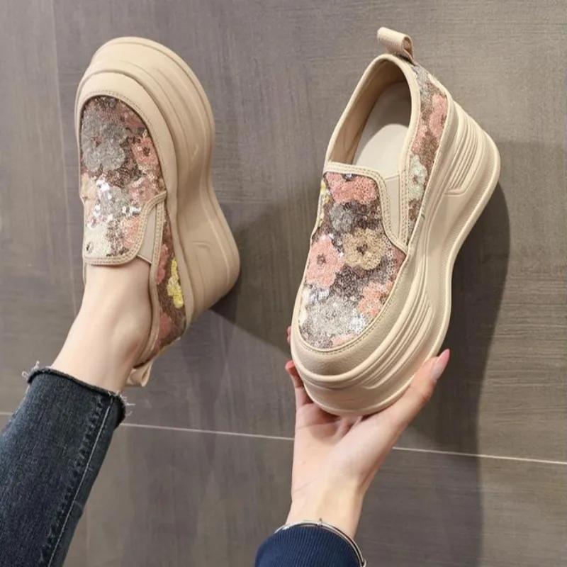 New Arrival 2025 Sequins Slip On Shoes for Women Comfortable and Elegant Trends Light Original Daily Routine Woman Footwear Sale