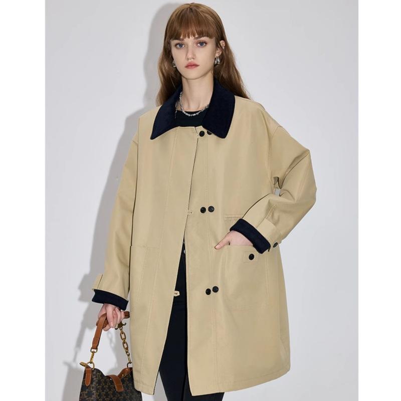 In Winter, The New Loose Long Trench Coat Contrasts with Cotton and Thickens Cotton-padded Jacket.