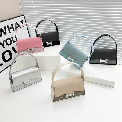 Novo estilo de bolsas de ombro único e transversal, versáteis, elegantes e adequadas para deslocamento diário, simples e elegantes para carregar na mão