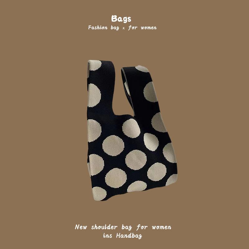 Ins Trendy Handbag Women'S Knitted Wool Bucket Bag Hand Carry Casual Tote Bag Box Lunch Bag