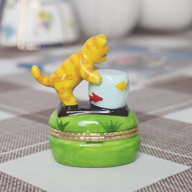 European and American Style Ceramic Handicraft Jewelry Box, Creative Home Furnishings Hand-painted Ceramic Storage Box