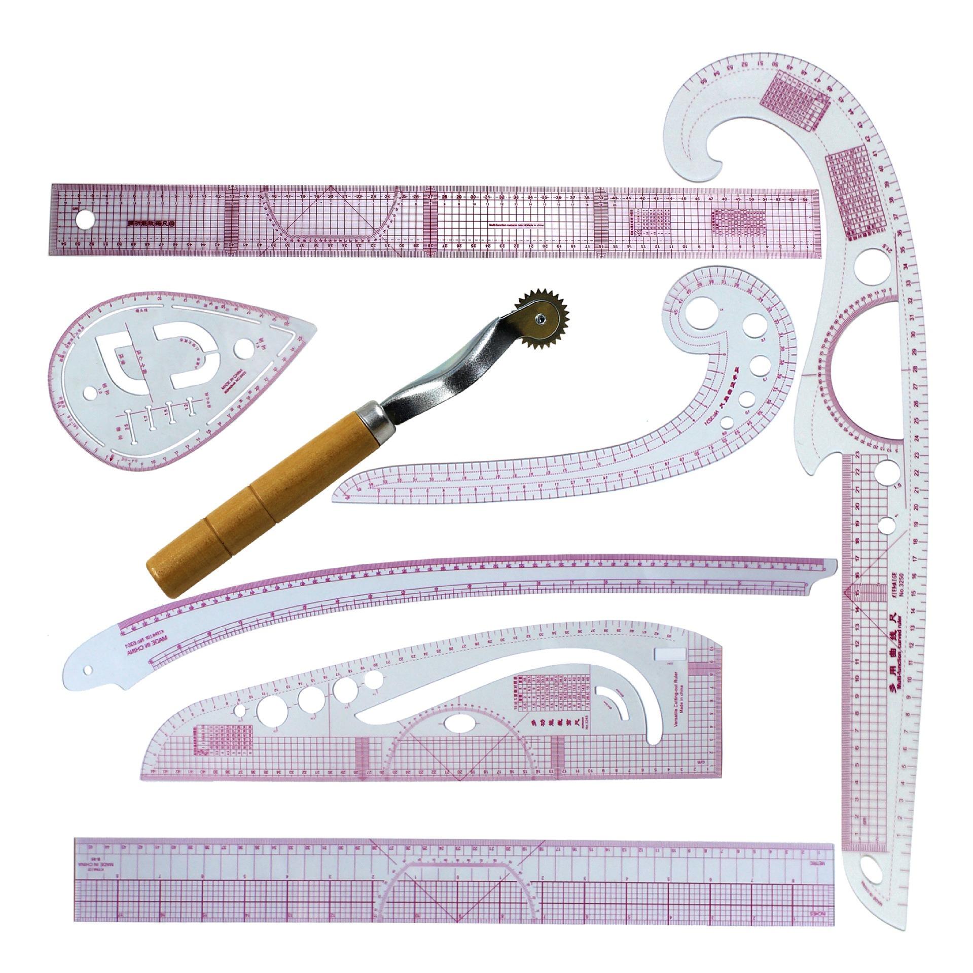 

Набор многофункциональных линеек своими руками: линейка для рукавов, линейка в метражах, кривая линейка, линейка для квилтинга, линейка для шитья