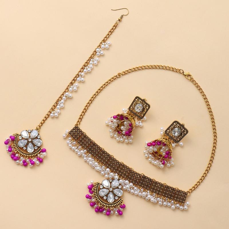 

Hollowed-out Bell Necklace Earrings Hair Chain Set, Diamond-encrusted Flower Pearl Tassel Jewelry 1 pair рожевий червоний колір
