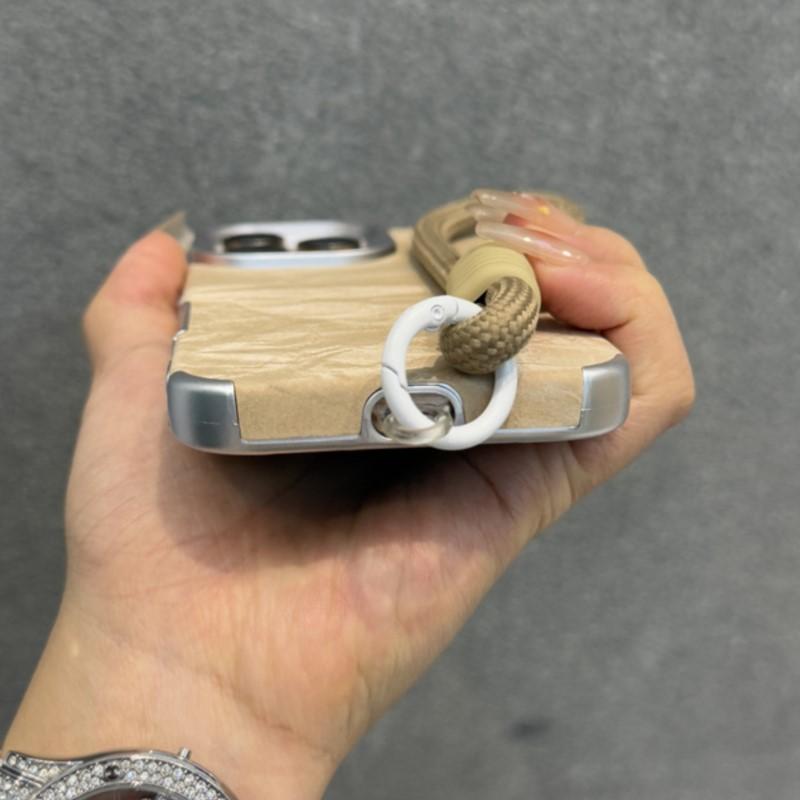 Luxury Ins Velvet Fashion Case For iPhone 16 Plus 15 14 13 12 Pro Max 11 Shockproof Silk Flannel Partern Cloth Hand Strap Cover