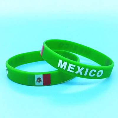 2pcs Mexico Flag Silicone Bracelet Sport Wristbands Mexican Wrist Strap Handband Men Women Rubber Band for Basketball Soccer Fans Fashion Accessories