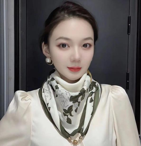 Chic Autumn/Winter Silk Scarf with Magnetic Golden Ball Clasp – Korean Style Neck Warmer