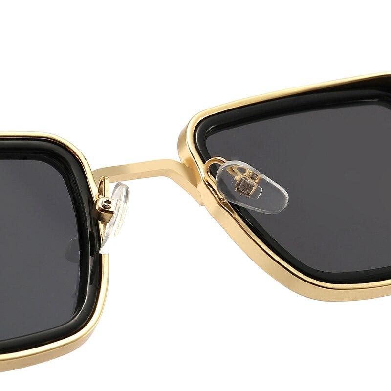 New Vintage Metal Steampunk Sunglasses Men Women Square Sun Glasses For Men Women Stylish Retro Brand Shades Male Female UV400