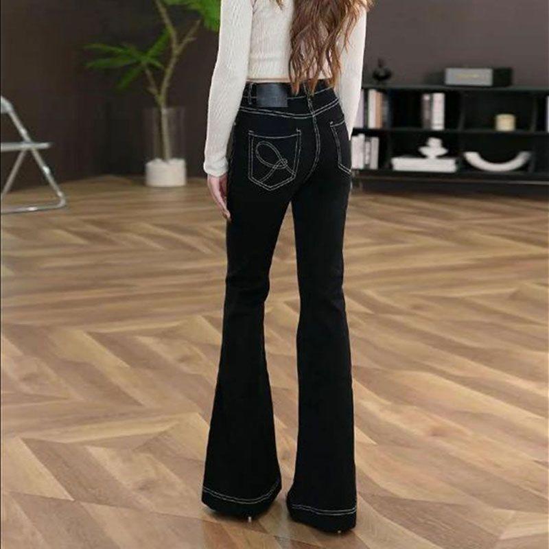 Bequeme Schwarze Tasche Bestickte Mikro-ausgestellte Jeans Damen Frühling und Sommer Hochtailliert Elastisch Übergröße Skinny Hose Lange Denimhose