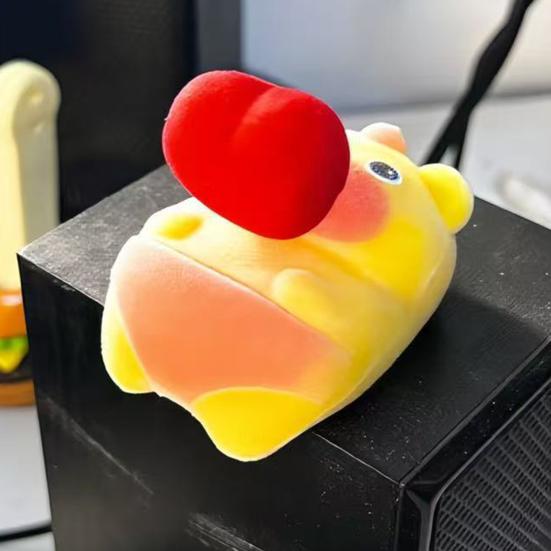 Car Ornaments Mini Capybara Figurine on 360 Degree Swivel Chair Relaxed Posture with Bubblegum Detail Cute Desk Toy for Car Dashboard Office Shelf