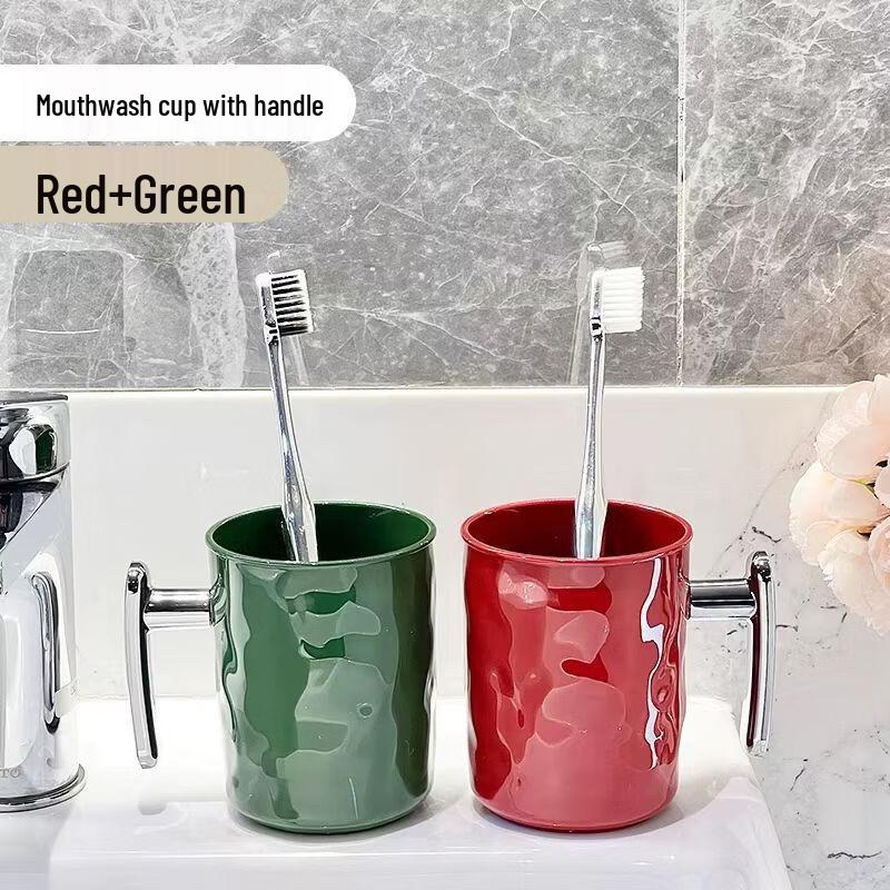

Набор из двух зубных щеток и стаканчика для ополаскивателя рта cmaos для пары