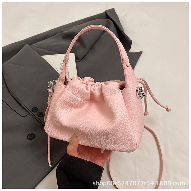 Korean version ins2025 spring new women's bag niche versatile handbag drawstring high-end shoulder messenger bag