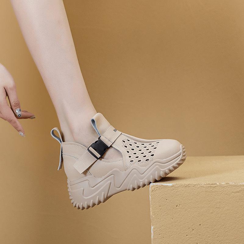 Live Broadcast Explosion Spot a 2025 Sports Sandals Children Spring and Summer Leisure Breathable Factory Hollow Women's Shoes