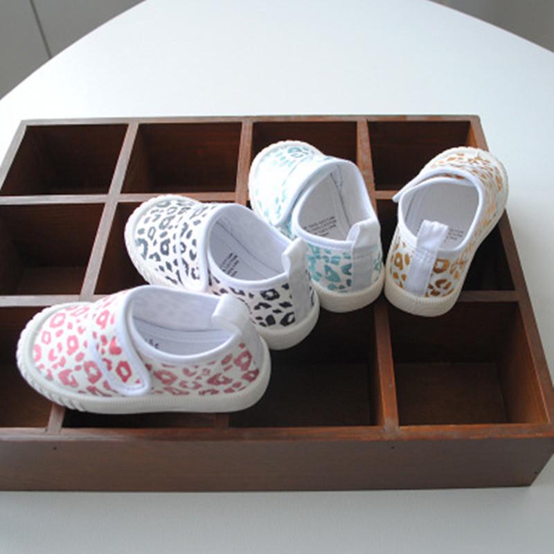 Scarpe di Tela Unisex per Bambini Primavera Stampa Leopardo Metallica Scarpe Casual Luminose Punta Rotonda Antiscivolo