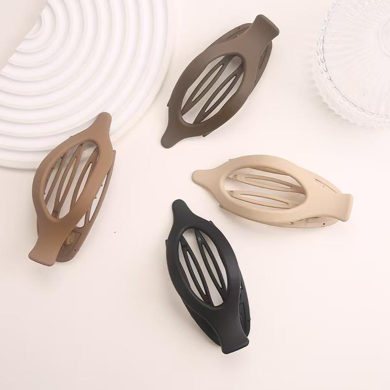 Matte Hollow Oval Hair Clips Geometric Duckbill Barrettes Solid Color Fashion Hair Accessories for Women Daily Hairstyle