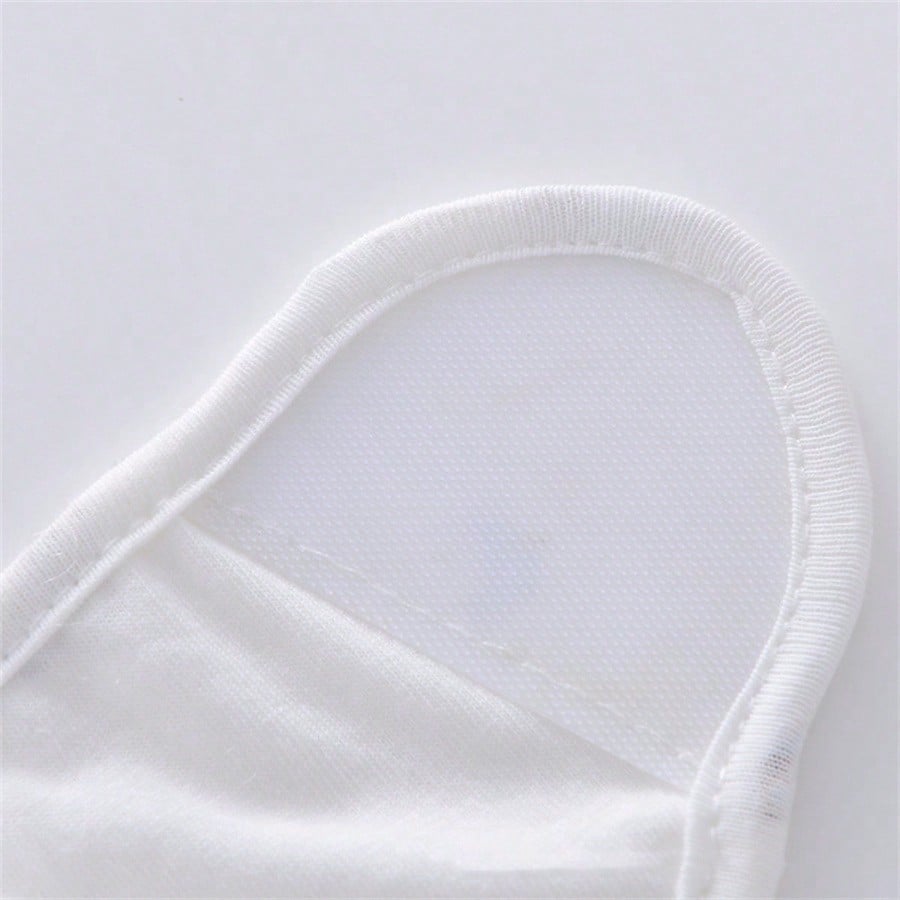 Reusable Breathable Diaper Covers for Boys and Girls, Featuring Leak-proof Barriers and Random Patterns, Suitable for Baby Bath Family Decor Gifts.