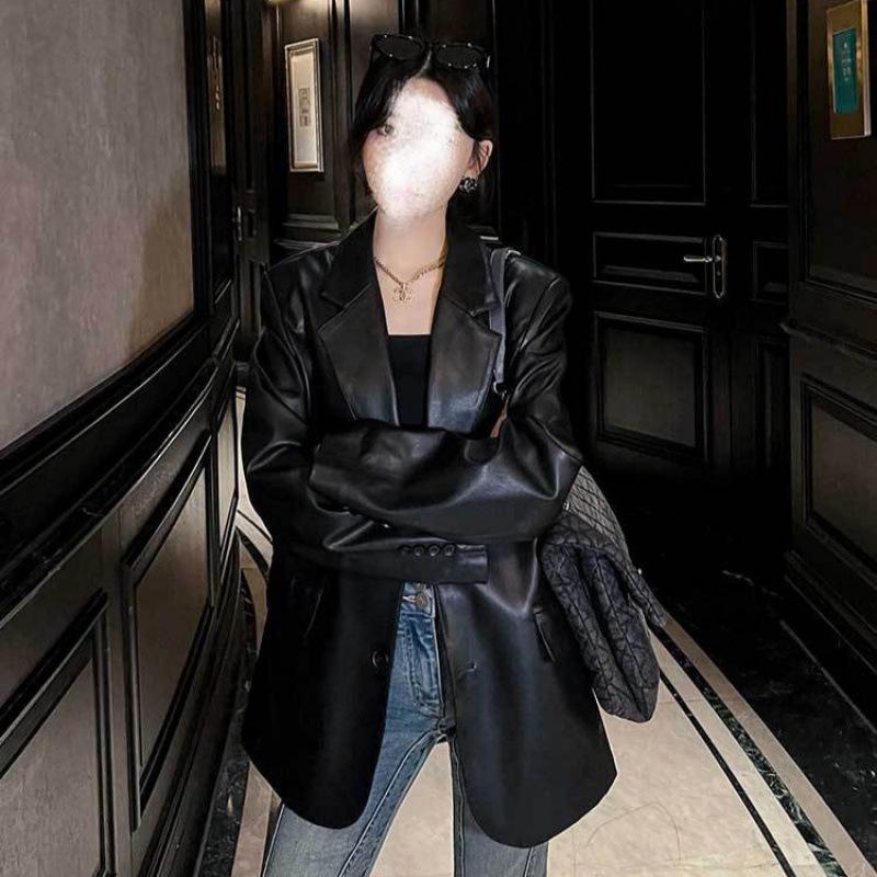В наличии 8901 Большой размер Корейский стиль Женская кожаная куртка (Повседневный, Высококачественный, Свободный крой) XL чёрный