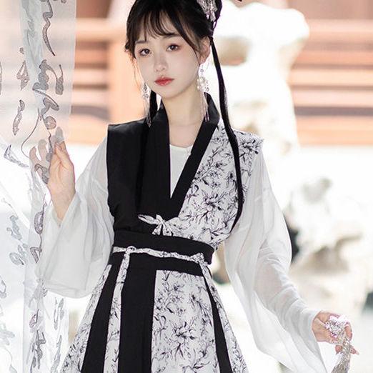Chinese Tang Dynasty Style Hanfu Round Neck Shirt and Long Skirt Daily Hanfu Women Suit
