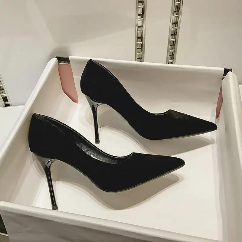 

Женские туфли-лодочки с острым носком Stilito Женская обувь Нескользящая Распродажа Оптовая акция Горячая и низкая цена Корейский стиль Люксовый бренд 40