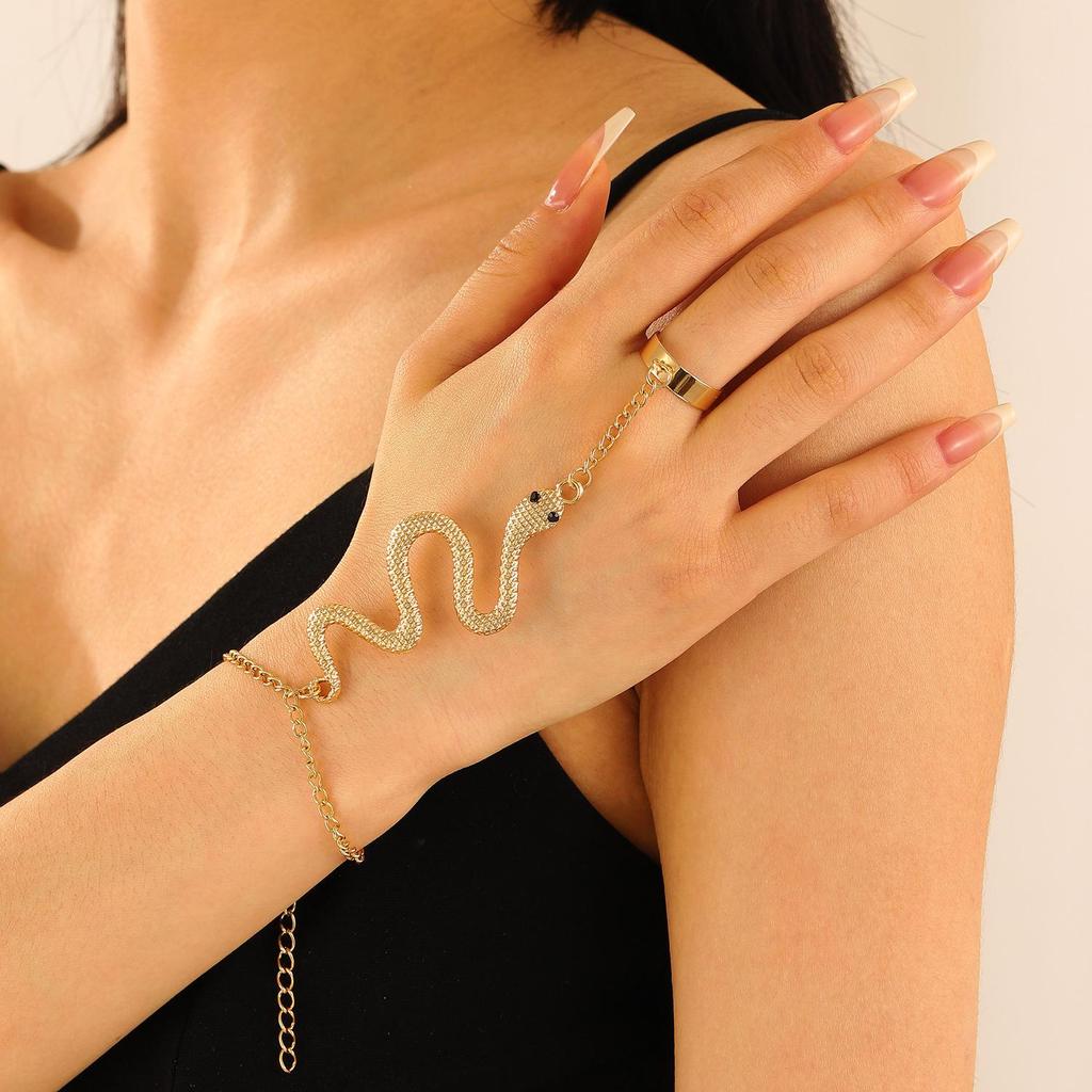 Niche Style Halloween Snake & Spider Chain Bracelet-Ring for Women