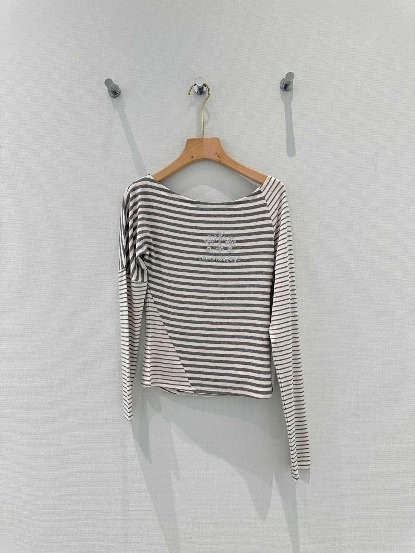 Slimming One-Shoulder Wool Tencel Striped Patchwork Long Sleeve Women s T-Shirt Medium серый