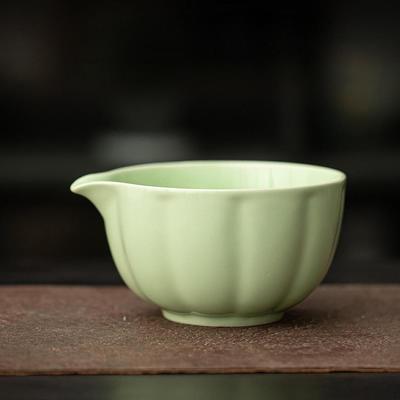 Ceramic Matcha Bowl Cup Gift Tea Making Tool Mixing with Spout for Kitchen