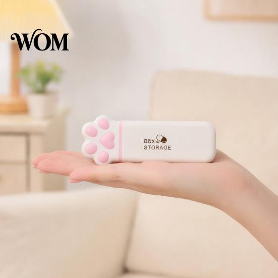 Small Medicine Container Portable Pill Box, Cute Cat Paw Design, with Sealed Buckle Lid, Moisture-Proof Leak-proof Box 3 Compartment Organizer, Holder