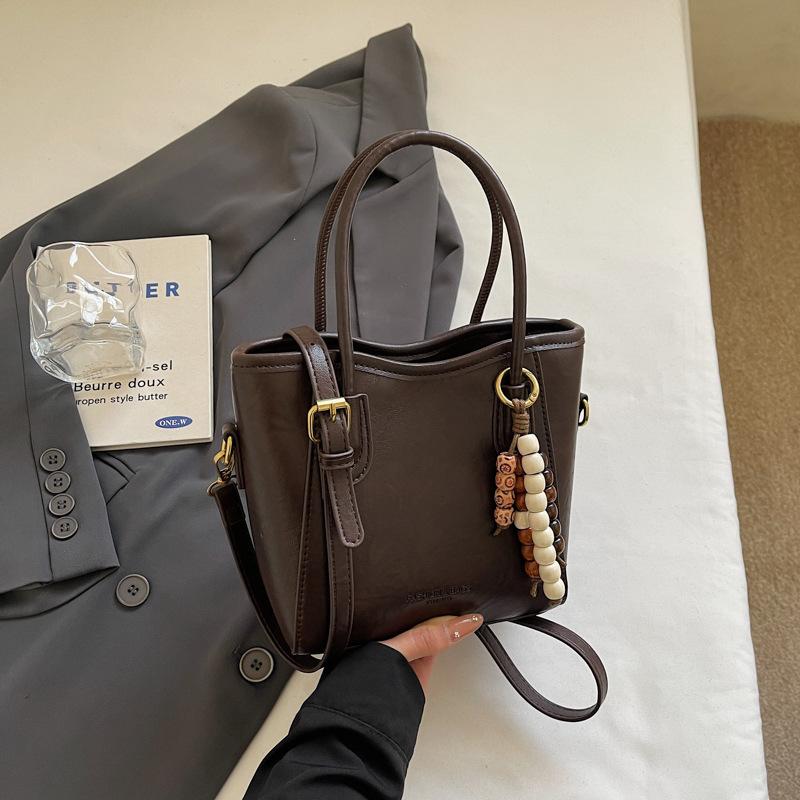 High-value Portable Bucket Bag Women's Winter New Casual Bag Popular Shoulder Bag Vintage Crossbody Bag